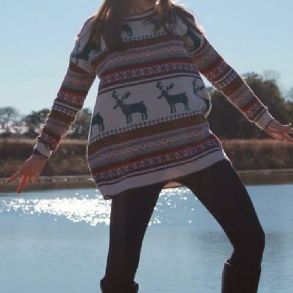 Sweater - Picture 3 of 4
